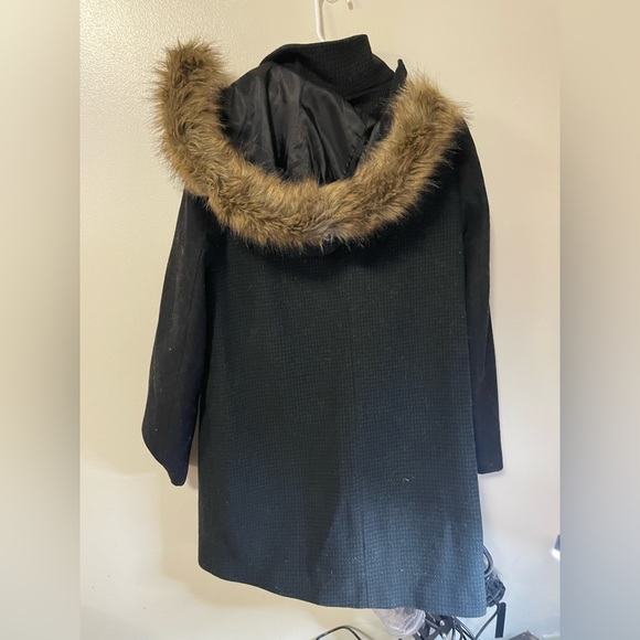 ✨LONG FUR HOOD JACKET✨ - Picture 3 of 4